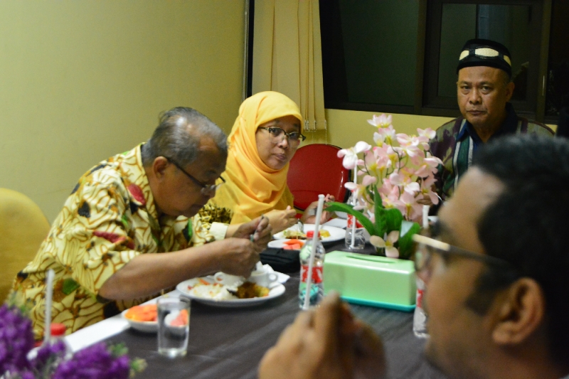 Peningkatan Mental & Spiritual Pegawai Serta Dokter_12