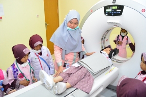 Hospital Tour Kids RA LABSCHOOL IIQ JAKARTA_1