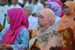 Peningkatan Mental dan Spiritual Karyawan _10