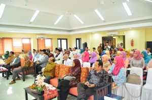 Peningkatan Mental dan Spiritual Karyawan _13