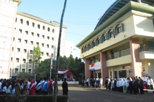 Upacara HUT RI ke-71
